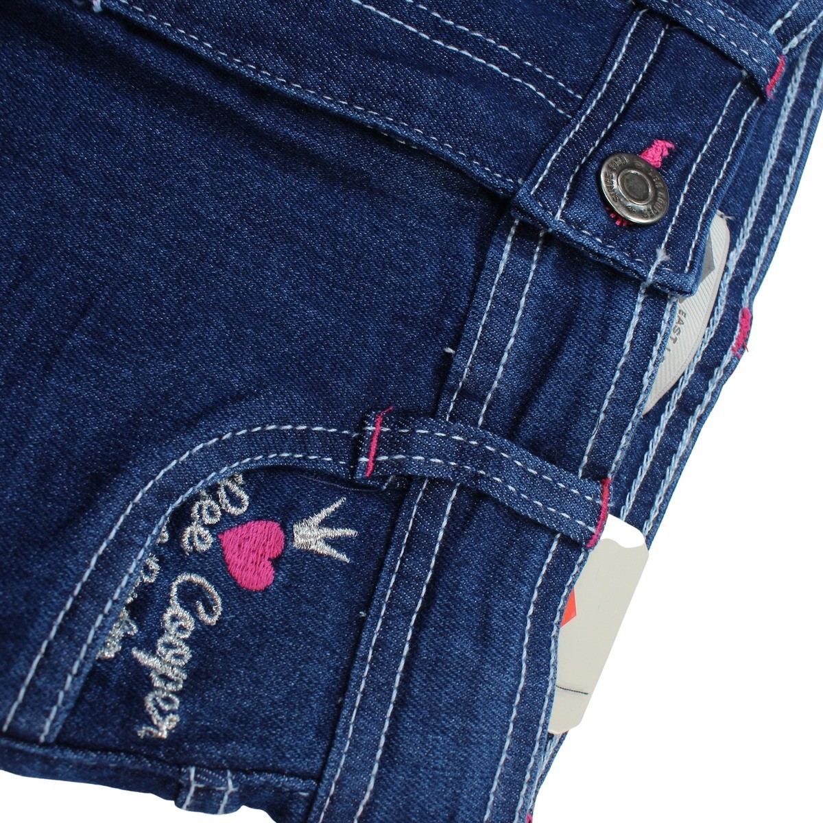 Lee Cooper Sign on Modern Blue Jean Editorial Photo - Image of cotton,  garment: 86002631
