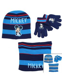 Mickey Beretto con scaldacollo e guanti